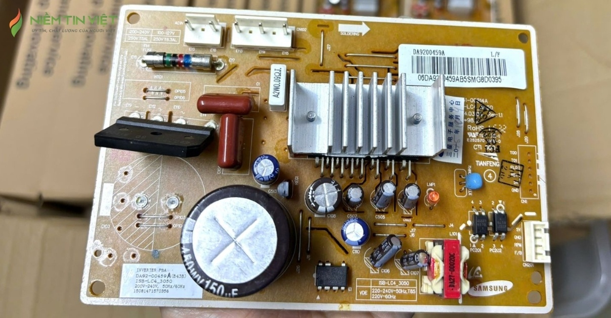 Block tủ lạnh nóng nhưng không chạy