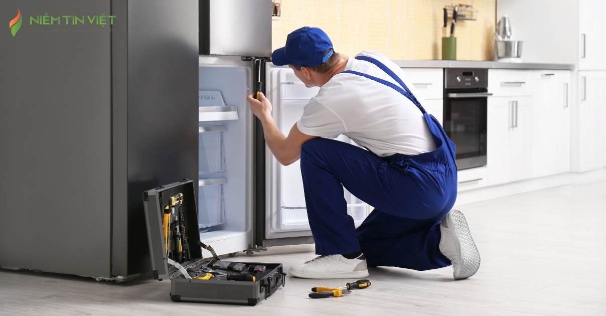 Tủ lạnh có tiếng kêu bụp bụp